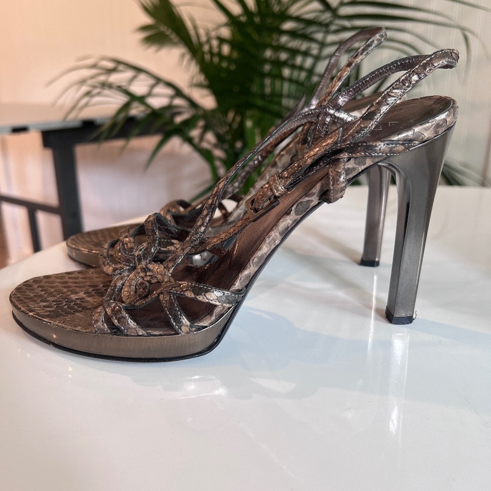 Valentino Garavani Snakeskin Leather Heel Sandals Size US 7 / Euro 37